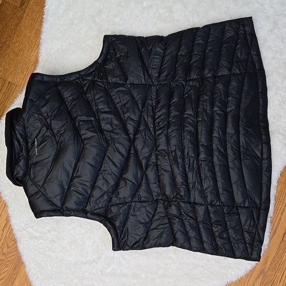 Columbia Black/Gold Omni Heat Vest, Womems 2X - Picture 11 of 11